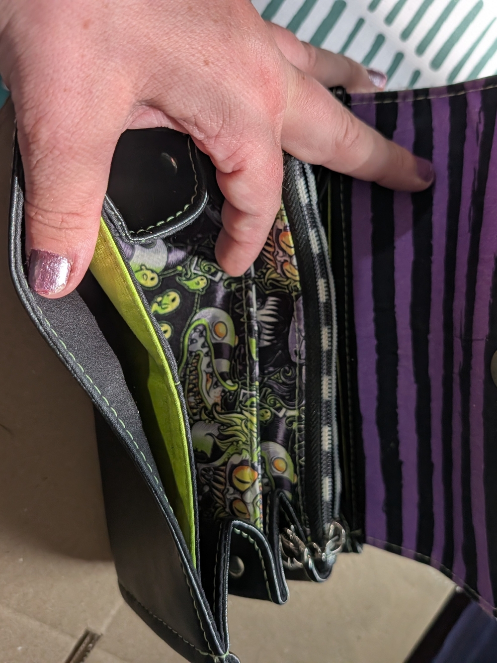 😍Sew Wicked Sweet Handmade Leather Beetlejuice Wallet. - Picture 13 of 16